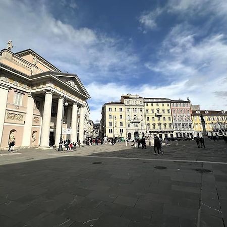Central Mazzini Suits Terst Exteriér fotografie